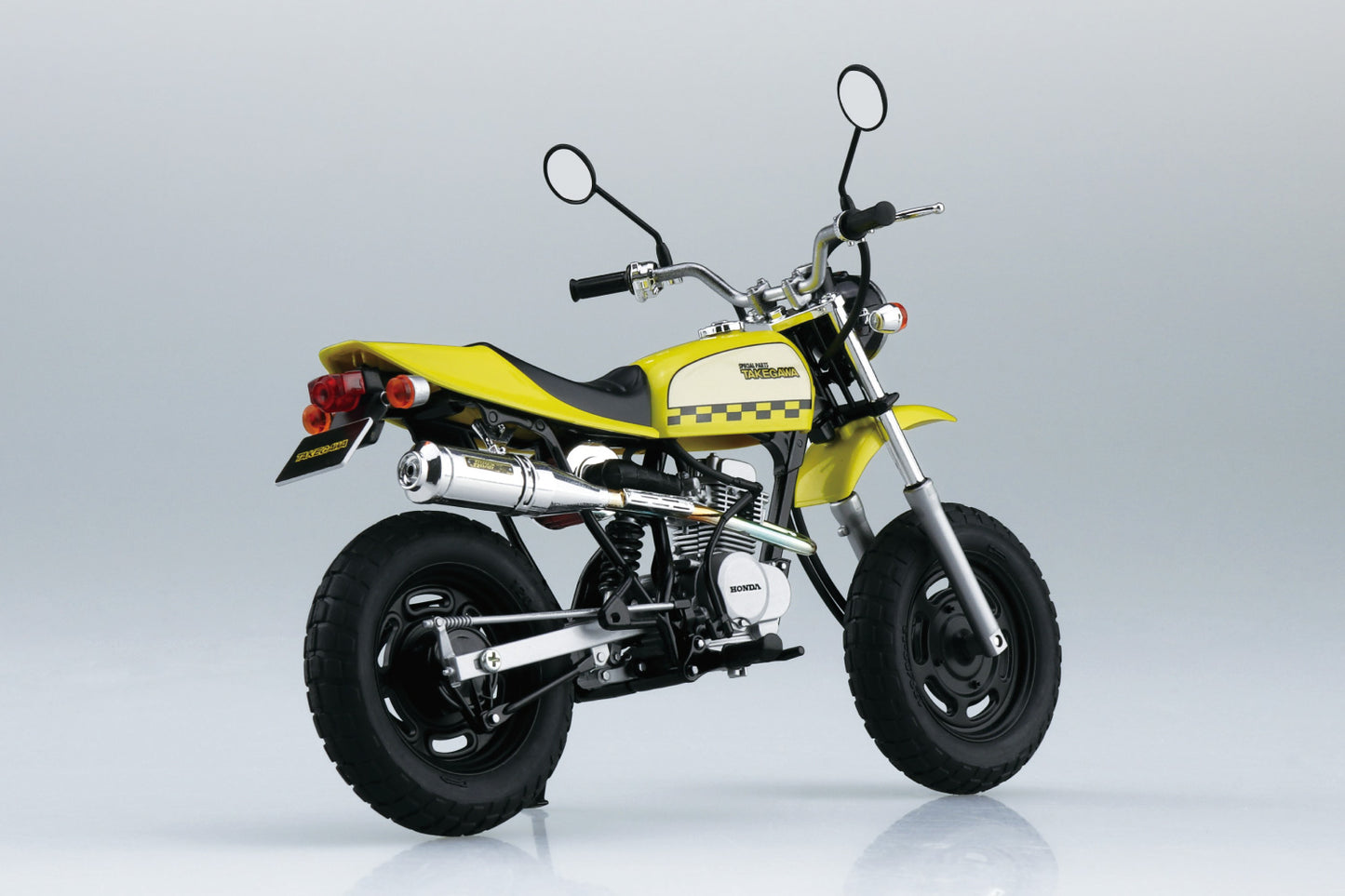 Aoshima BIKE No.65 HONDA AC16 Ape・50 '06 CUSTOM TAKEGAWA 1:12 Model Kit