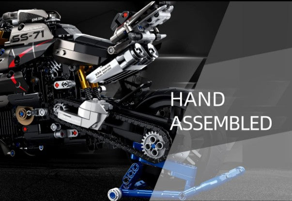 BUILDING BLOCKS BRICKS MOTORCYCLE SUZUKI B KING BB086 38 X 21.5 CM 1056 PIECE