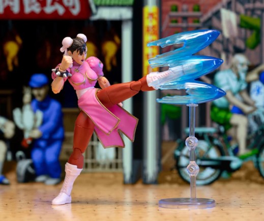 Ultra Street Fighter II The Final Challengers Chin Li PVCF273 Action Figure 15 cm