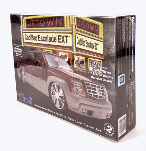 Collectable Revell Uptown Cadillac' Escalade EXT 1:24 Model Car Kit