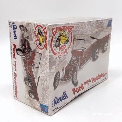Collectable Revell 1/25 Good Guys Rod and Custom Ford "T" Roadster