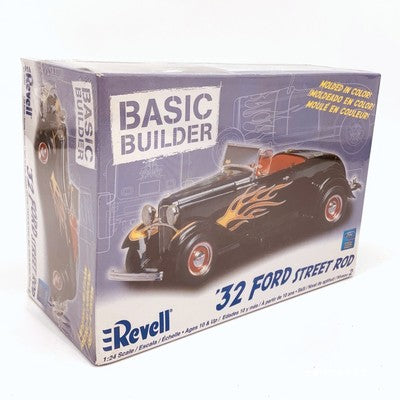 Collectable Revell "Basic Bulider" 1/24 '32 Ford Street Rod