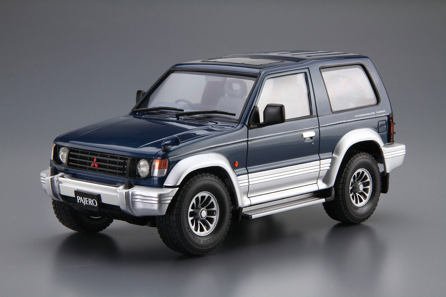 AOSHIMA MODEL CAR No.103 MITSUBISHI V24WG PAJERO METAL TOP WIDE XR-II '91 1:24 Model Kit