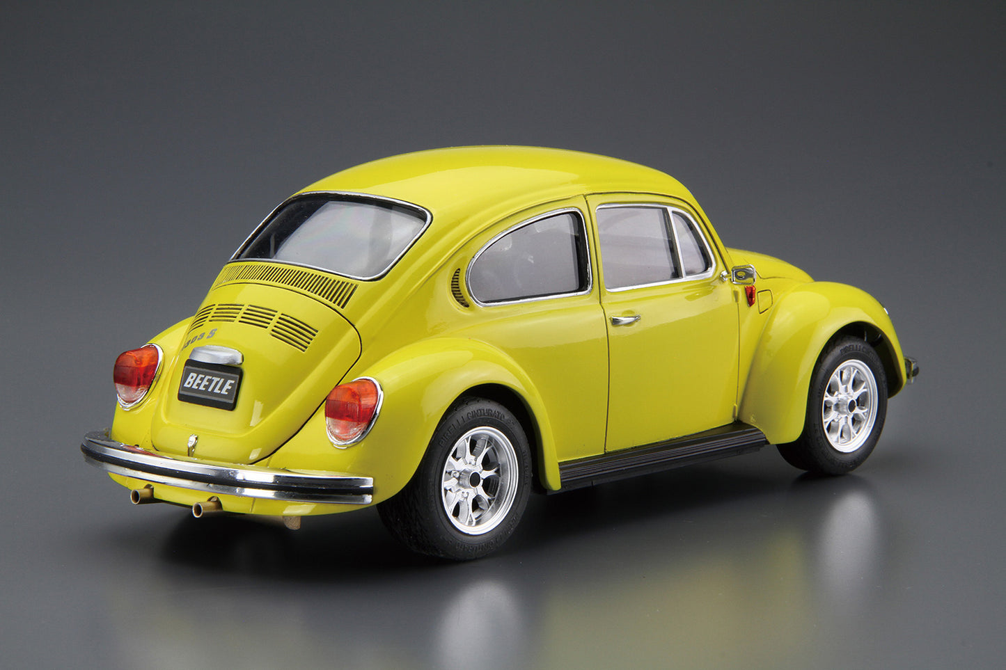 AOSHIMA MODEL CAR No.73 VOLKSWAGEN 13AD Beetle 1303S '73 1:24 Model Kit