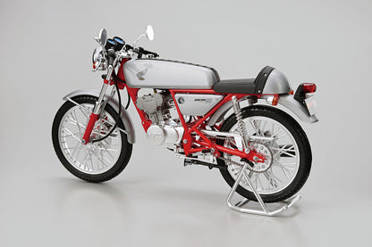 Aoshima BIKE No.66 HONDA DREAM50 '97 CUSTOM 1:12 Model Kit