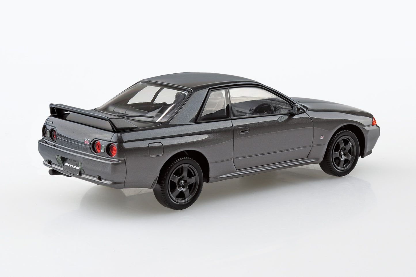 AOSHIMA SNAP KIT No.14-A NISSAN R32 SKYLINE GT-R(GUN-GRAY METALLIC) 1:32 Model Kit