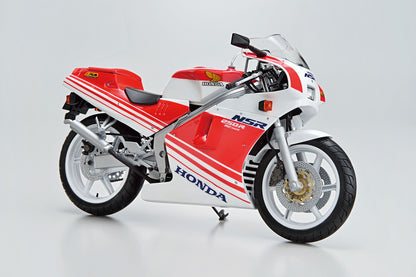 Aoshima BIKE No.8 Honda MC18 NSR250R '88 1:12 Model Kit