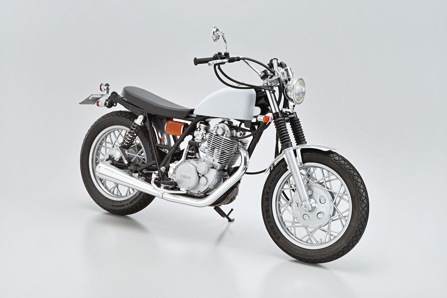 Aoshima BIKE No.56 Yamaha1JR SR400S LIMITED EDITION '95 WITH CUSTOM PARTS 1:12 Model Kit
