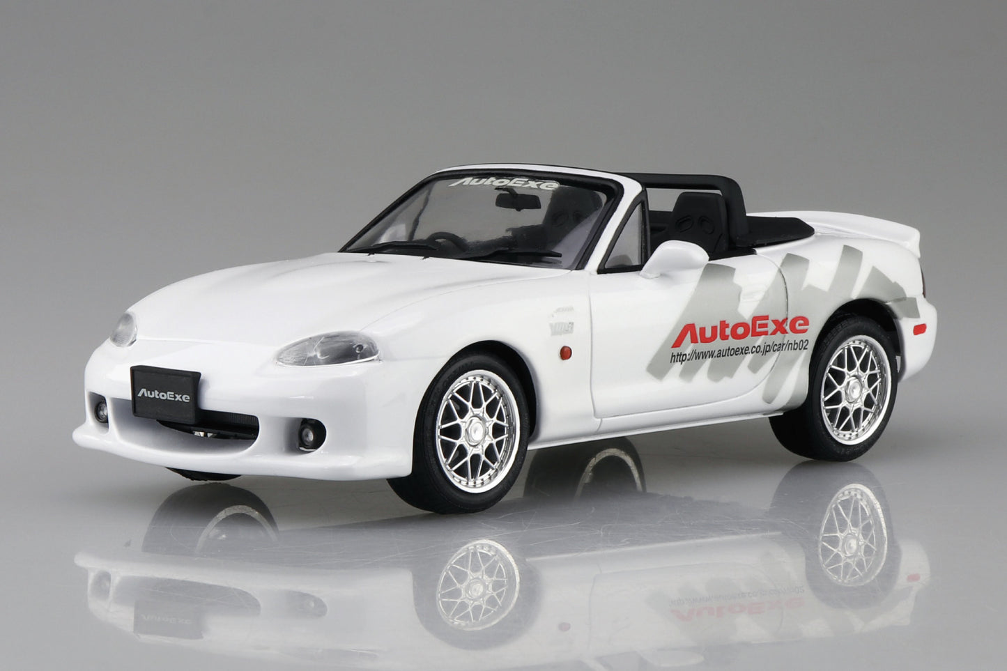 AOSHIMA MODEL CAR No.88 Auto Exe NB8C Roadster '99(MAZDA) 1:24 Model Kit