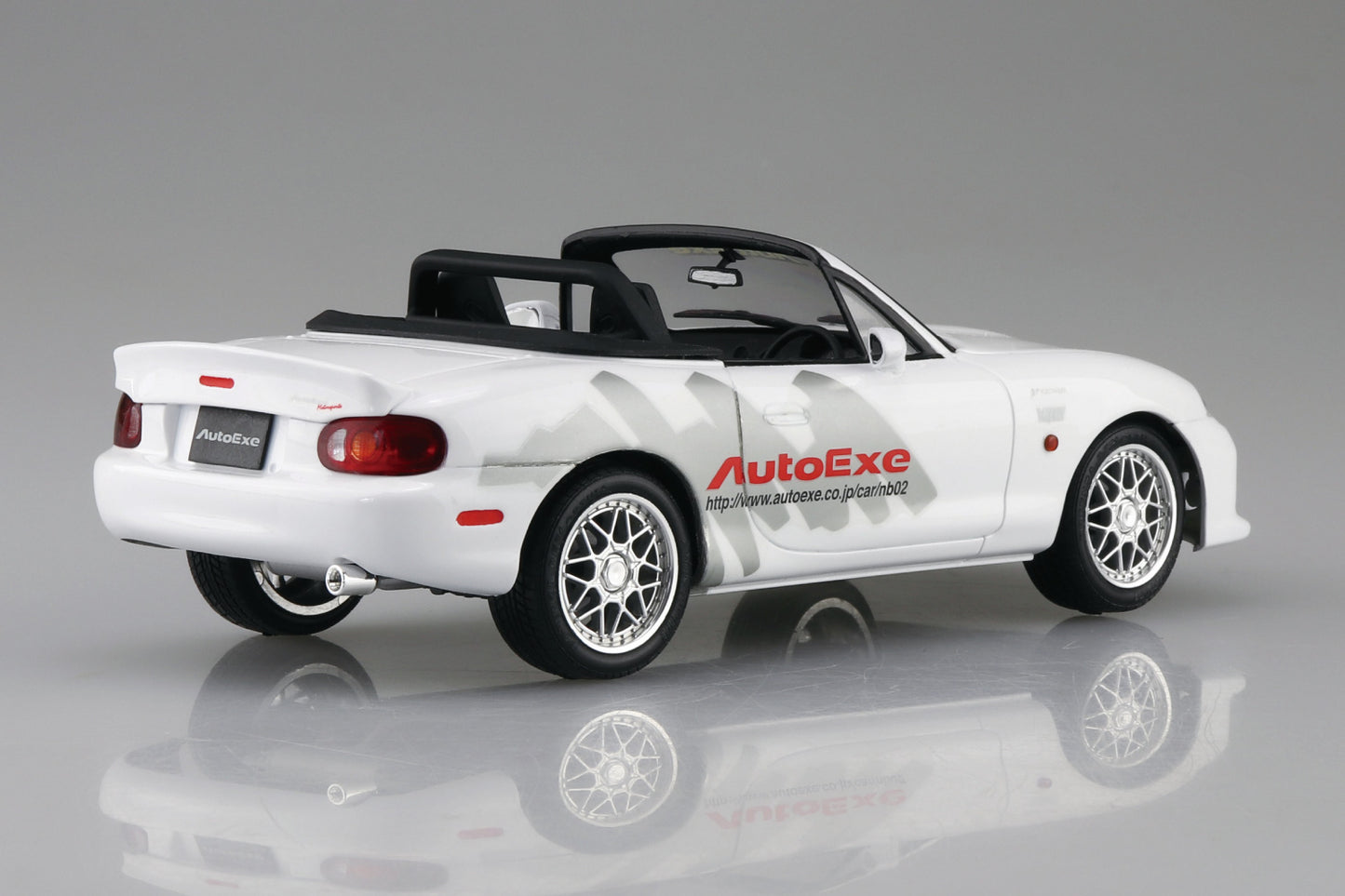 AOSHIMA MODEL CAR No.88 Auto Exe NB8C Roadster '99(MAZDA) 1:24 Model Kit