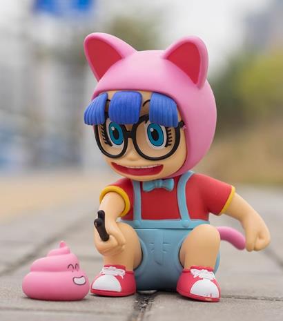 Dr Slump Arale Norimaki Pink Rabbit Hat PVCF26 PVC Figure 16 cm