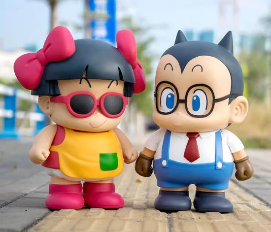 Dr Slump Obotchaman PVCF28 PVC Figure 40 cm