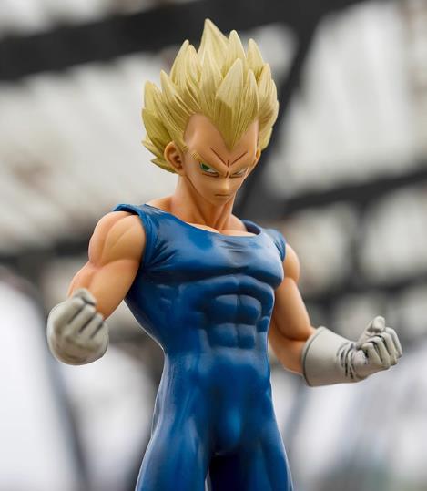 Dragon Ball Vegeta Super Saiyan PVCF63 PVC Figure 23 cm