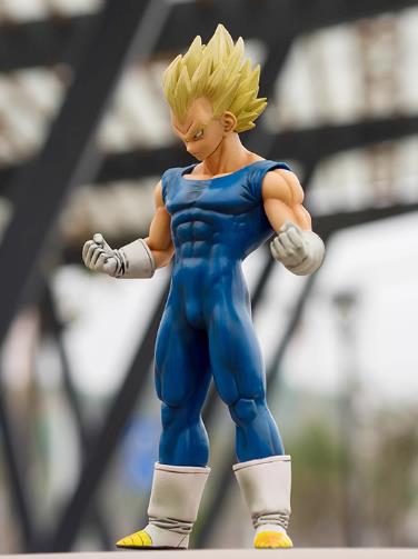 Dragon Ball Vegeta Super Saiyan PVCF63 PVC Figure 23 cm