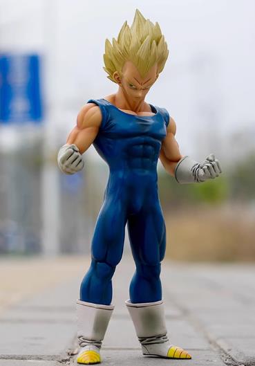 Dragon Ball Vegeta Super Saiyan PVCF63 PVC Figure 23 cm