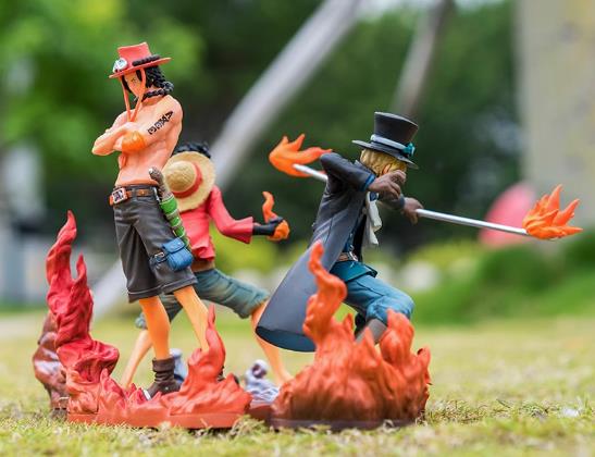 One Piece Luffy / Ace / Sabo PVCF90 PVC Figure 14-17 cm