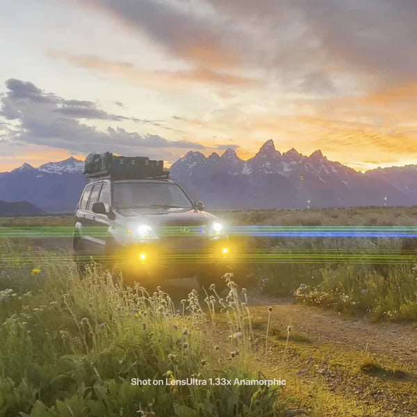 ShiftCam 1.33x Anamorphic ProLens for iPhone and Android Smartphones