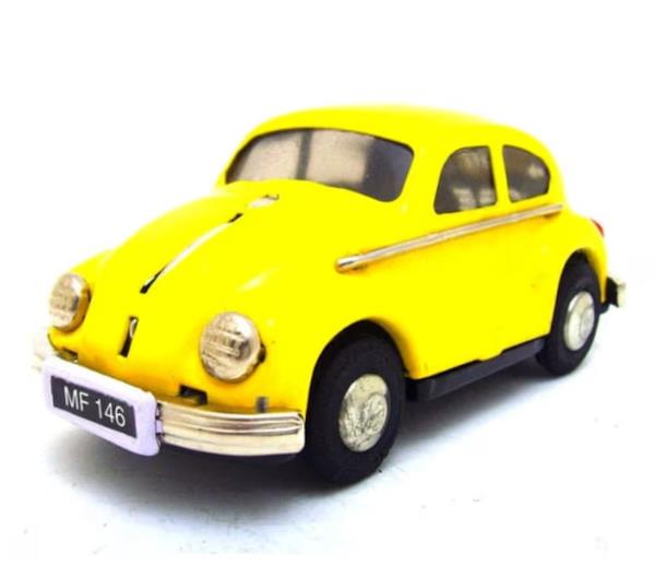 Collectable Vintage Classic Wind-up Metal Tin Toys Volkswagen Beetle MF146 Car 2 Colours