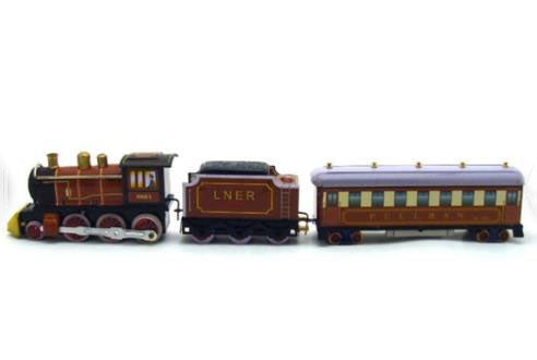 Collectable Vintage Classic Wind-up Metal Tin Toys MS440/MS441 L.M.S. & LNER Retro Pullman Train 2 Colours