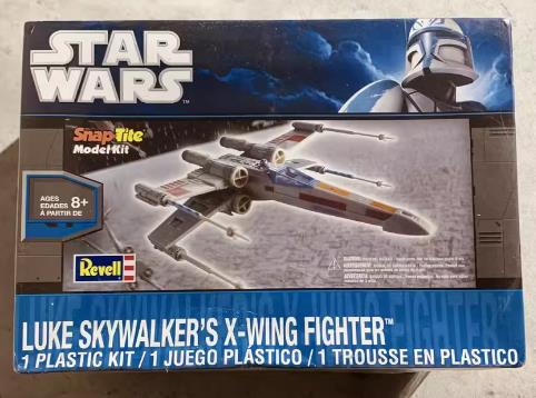 COLLECTABLE REVELL 85-1856 LUKE SKYWALKER'S X WING FIGHTER 1:57 SNAP TITE MODEL KIT