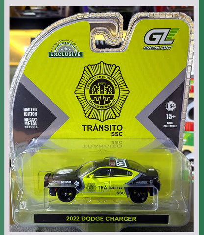 Collectables Greenlight 1:64 2022 Dodge Charger Mexico City Traffic Control Police (Tránsito SSC) Diecast Model Car