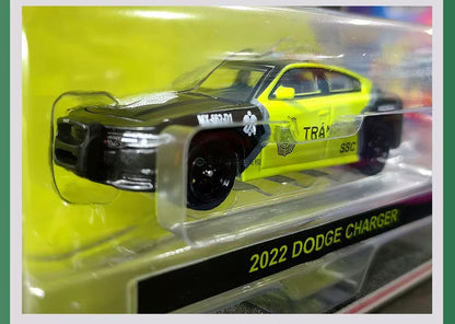 Collectables Greenlight 1:64 2022 Dodge Charger Mexico City Traffic Control Police (Tránsito SSC) Diecast Model Car