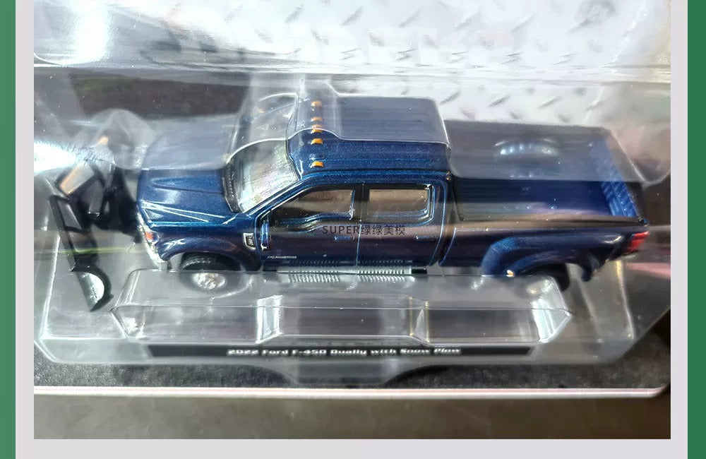 Collectables Greenlight 1:64 Dually Drivers Series 17 2022 Ford F-450 Dually Pickup Truck with Snow Plow Diecast Model Car