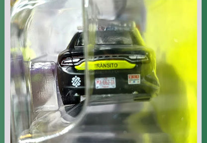 Collectables Greenlight 1:64 2022 Dodge Charger Mexico City Traffic Control Police (Tránsito SSC) Diecast Model Car