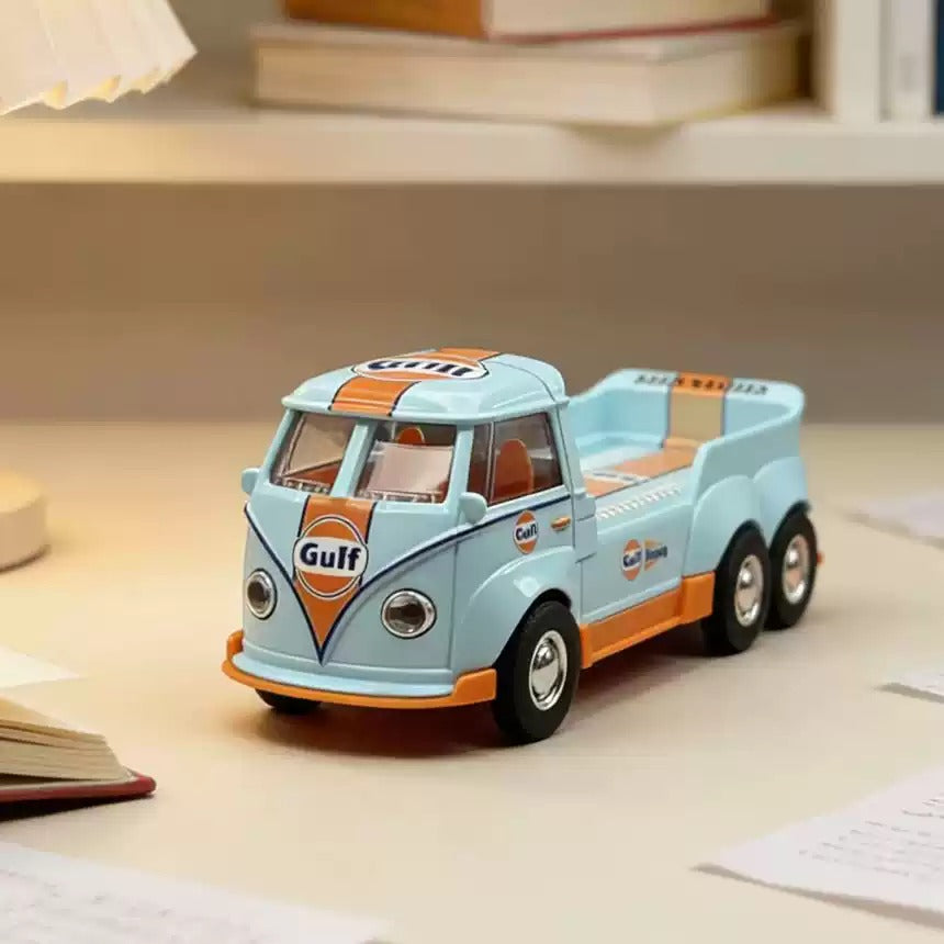 Collectables Diecast Gulf Racing Volkswagen T1 Bus & Sport Car Set