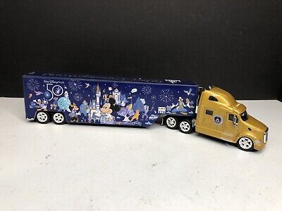 Collectables Diecast Walt Disney World 50th Celebration Peterbilt Model 387 Hauler Truck 1:55