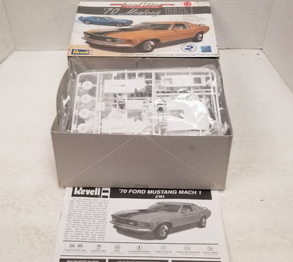 Collectable Revell 1970 Ford Mustang Mach 1 Special Edition 1:24 Model Car Kit