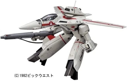 Hasegawa Robotech 1/72 Macross VF-1J/A Gerwalk Valkyrie Model Kit